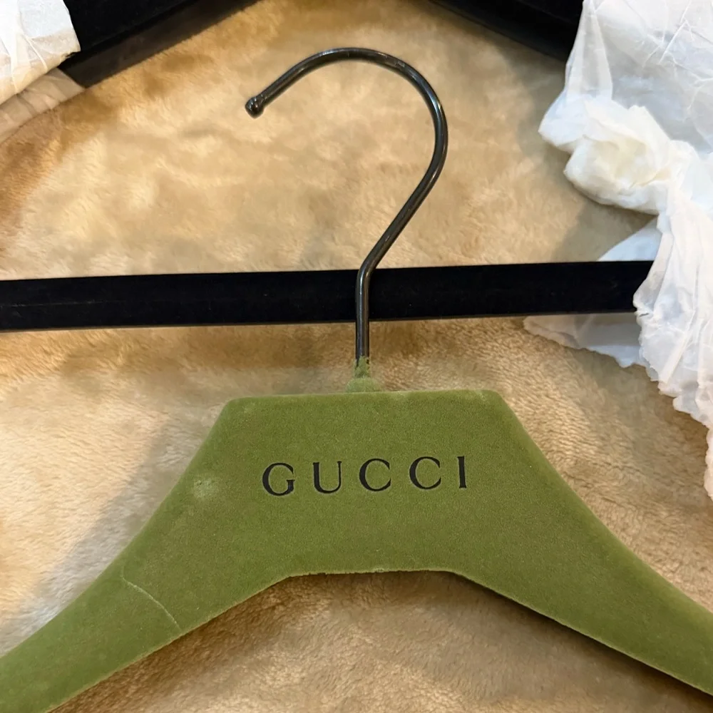 GUCCI hangers - bubble of 3